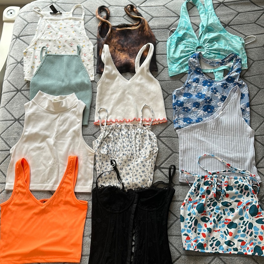bundle of tank tops!!